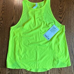 Lululemon NWT lightweight stretch run tank. Fun neon yellow color !